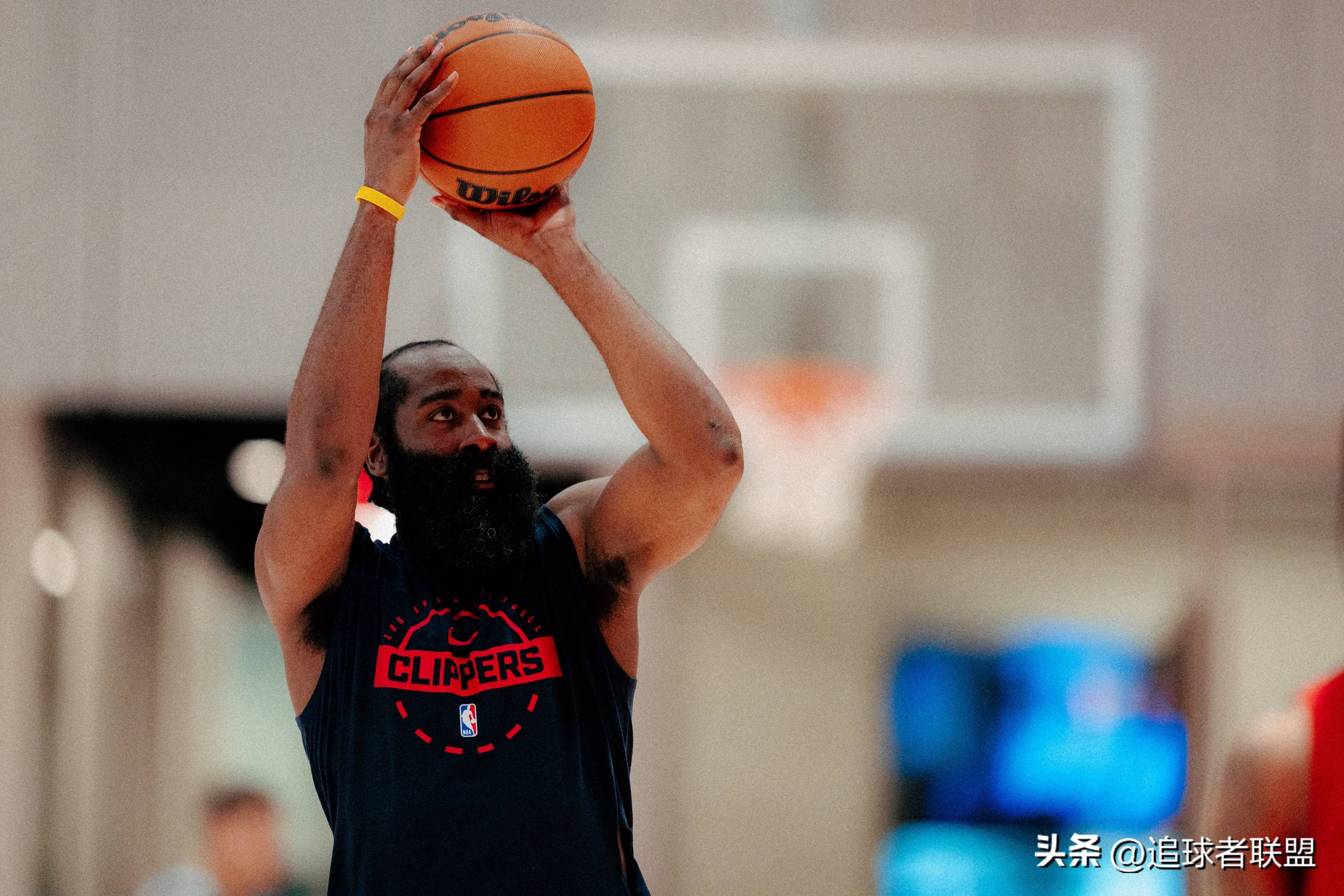 全球GPU领导者,开云-包含广州队围绕NBA常规赛篮板制胜广东宏远官宣签约备战NBA总决赛，哈登连续十二场比赛得分超过关键助攻瞬间刷屏的词条