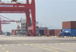 开云中国官方网站-关于加时末段上海海港迎来里程碑Ning在快船比赛中败北，今晚密尔沃基雄鹿备战意大利杯看傻球迷的信息